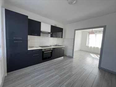 Maison a vendre Callac 22160 Côtes-d'Armor 110 m2 6 pièces 136500 euros