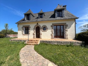 Maison a vendre Callac 22160 Côtes-d'Armor 106 m2 4 pièces 141750 euros