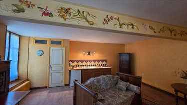 Immeuble a vendre Châtillon-sur-Indre 36700 Indre 2500 m2  319500 euros