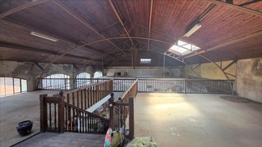 Immeuble a vendre Châtillon-sur-Indre 36700 Indre 2500 m2  319500 euros