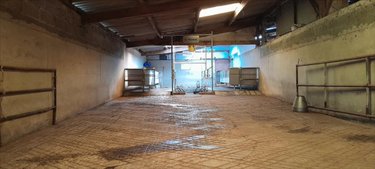 Fonds et murs commerciaux a vendre Saint-Servais 29400 Finistère 1 m2  179350 euros