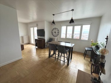 Location appartement Reims 51100 Marne 64 m2 4 pièces 720 euros