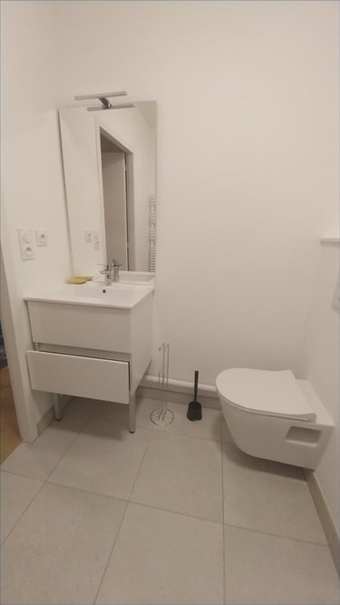 Location appartement Saint-Malo 35400 Ille-et-Vilaine 20 m2 1 pièce 570 euros