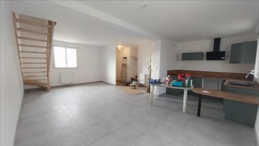 Location maison Combourg 35270 Ille-et-Vilaine 80 m2 4 pièces 970 euros