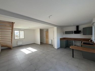 Location maison Combourg 35270 Ille-et-Vilaine 80 m2 4 pièces 970 euros