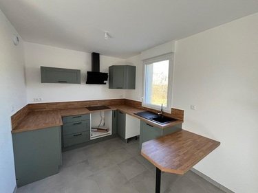 Location maison Combourg 35270 Ille-et-Vilaine 80 m2 4 pièces 970 euros