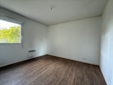 Location appartement Dol-de-Bretagne 35120 Ille-et-Vilaine 62 m2 3 pièces 690 euros