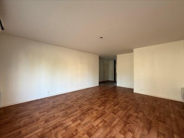 Location appartement Dol-de-Bretagne 35120 Ille-et-Vilaine 62 m2 3 pièces 690 euros