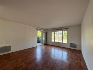 Location appartement Dol-de-Bretagne 35120 Ille-et-Vilaine 62 m2 3 pièces 690 euros