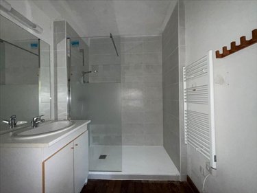 Location appartement Dol-de-Bretagne 35120 Ille-et-Vilaine 62 m2 3 pièces 690 euros