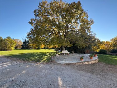 Maison a vendre Simiane-la-Rotonde 04150 Alpes-de-Haute-Provence 247 m2 7 pièces 730400 euros