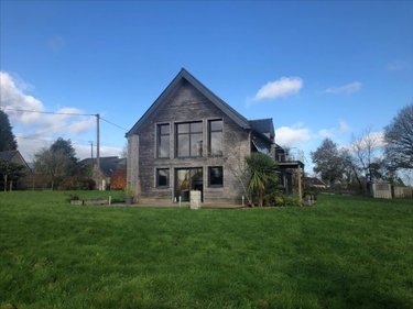 Maison a vendre Locmaria-Berrien 29690 Finistère 167 m2 9 pièces 314400 euros