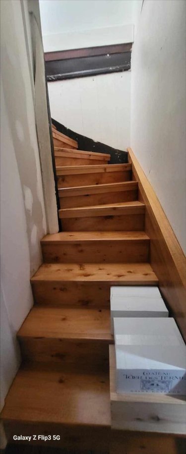 Immeuble a vendre Huelgoat 29690 Finistère 360 m2  211000 euros