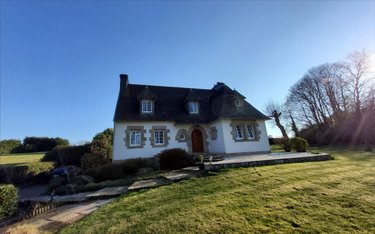 Maison a vendre Carhaix-Plouguer 29270 Finistère 166 m2 7 pièces 283500 euros