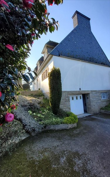 Maison a vendre Carhaix-Plouguer 29270 Finistère 166 m2 7 pièces 283500 euros