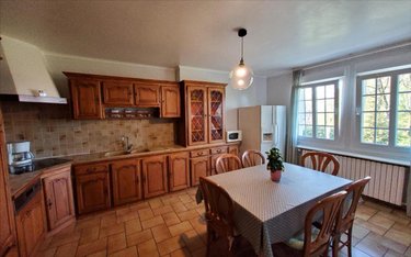 Maison a vendre Carhaix-Plouguer 29270 Finistère 166 m2 7 pièces 283500 euros