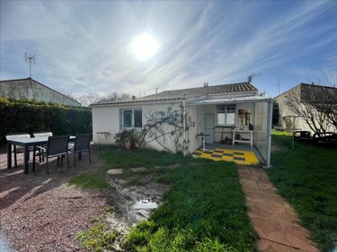 Maison a vendre La Jarrie 17220 Charente-Maritime 96 m2 4 pièces 291200 euros