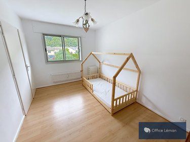 Location appartement Divonne-les-Bains 01220 Ain 93 m2 4 pièces 2050 euros