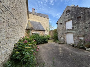 Maison a vendre Valognes 50700 Manche 244 m2 9 pièces 331400 euros
