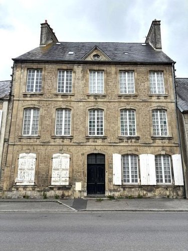 Maison a vendre Valognes 50700 Manche 244 m2 9 pièces 331400 euros