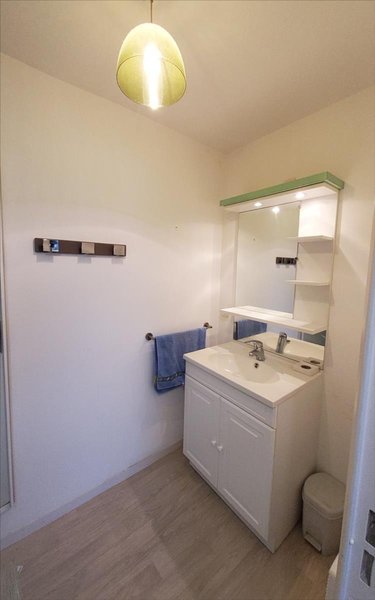 Appartement a vendre Carhaix-Plouguer 29270 Finistère 58 m2 3 pièces 173250 euros