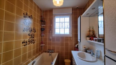 Maison a vendre Callac 22160 Côtes-d'Armor 142 m2 6 pièces 241500 euros