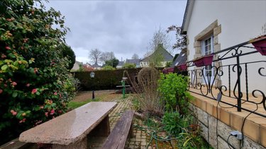 Maison a vendre Callac 22160 Côtes-d'Armor 142 m2 6 pièces 241500 euros
