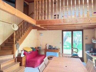 Maison a vendre Salles-sur-Mer 17220 Charente-Maritime 218 m2 8 pièces 410800 euros