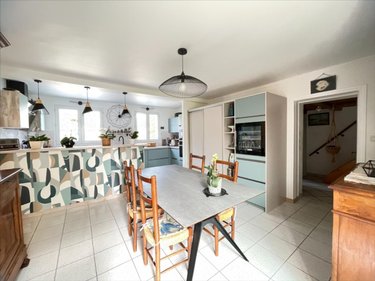 Maison a vendre La Jarrie 17220 Charente-Maritime 135 m2 4 pièces 358800 euros