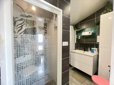 Maison a vendre La Jarrie 17220 Charente-Maritime 127 m2 6 pièces 332000 euros