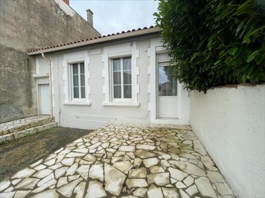 Maison a vendre La Rochelle 17000 Charente-Maritime 85 m2 4 pièces 332800 euros