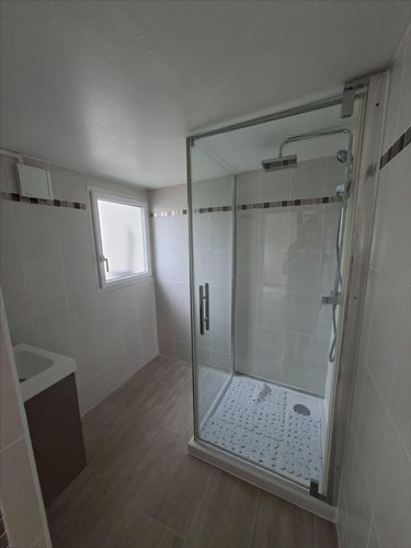 Location appartement Petit-Couronne 76650 Seine-Maritime 33 m2 2 pièces 450 euros