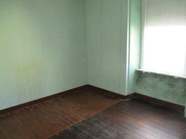 Maison a vendre Carhaix-Plouguer 29270 Finistère 126 m2 7 pièces 84800 euros