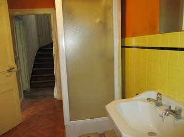 Maison a vendre Carhaix-Plouguer 29270 Finistère 126 m2 7 pièces 84800 euros