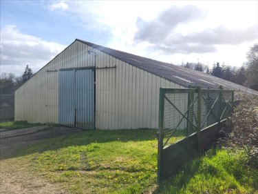 Bien agricole a vendre Poullaouen 29246 Finistère  157500 euros