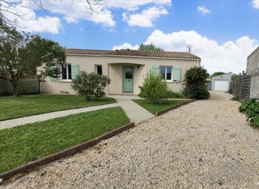 Maison a vendre La Ronde 17170 Charente-Maritime 87 m2 4 pièces 218400 euros