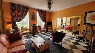 Maison a vendre Marans 17230 Charente-Maritime 255 m2 8 pièces 638600 euros