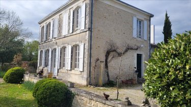 Maison a vendre Marans 17230 Charente-Maritime 255 m2 8 pièces 638600 euros