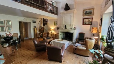 Maison a vendre Marans 17230 Charente-Maritime 255 m2 8 pièces 638600 euros