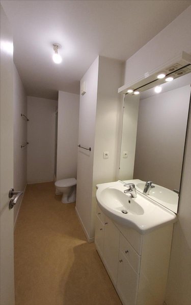 Appartement a vendre Carhaix-Plouguer 29270 Finistère 56 m2 2 pièces 110250 euros