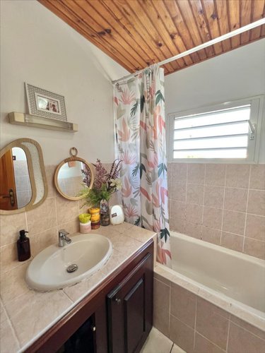 Immeuble a vendre Saint-Pierre 97410 Réunion 134 m2  320000 euros