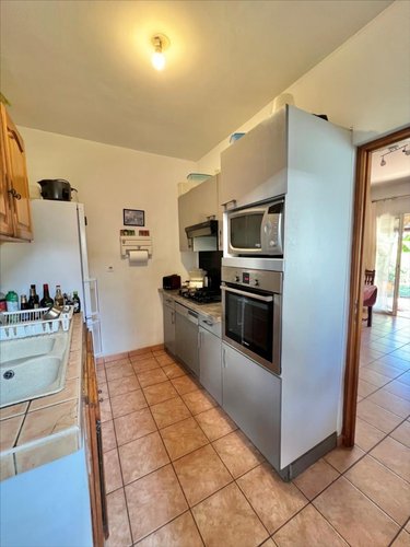 Immeuble a vendre Saint-Pierre 97410 Réunion 134 m2  320000 euros