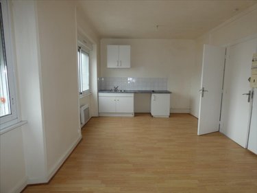 Immeuble a vendre Pleyben 29190 Finistère 113 m2  153025 euros