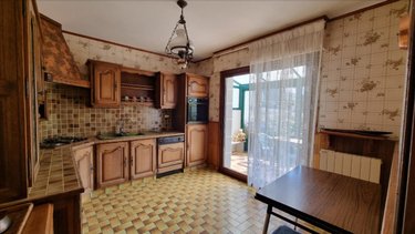 Maison a vendre Callac 22160 Côtes-d'Armor 121 m2 4 pièces 135975 euros