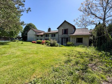 Maison a vendre Saint-Auvent 87310 Haute-Vienne 250 m2  209300 euros