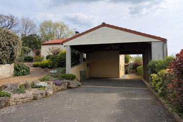 Maison a vendre Cholet 49300 Maine-et-Loire 158 m2 6 pièces 384880 euros