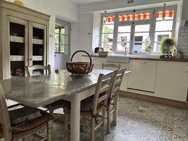 Maison a vendre Guingamp 22200 Côtes-d'Armor 225 m2 10 pièces 249888 euros