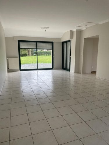 Location maison Saint-Jouan-des-Guérets 35430 Ille-et-Vilaine 127 m2  1125 euros