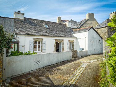 Location maison Plounéour-Ménez 29410 Finistère 62 m2 3 pièces 670 euros