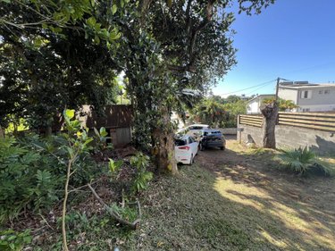 Terrain a batir a vendre Saint-Louis 97450 Réunion 1198 m2  181500 euros